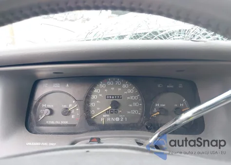 1995 Mercury Grand Marquis Ls z USA, uszkodzony, nr VIN 2MELM75WXSX615178